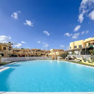 recien-reformado-costa-calma-terraza-y-piscina.hotelsfuerteventura.org/